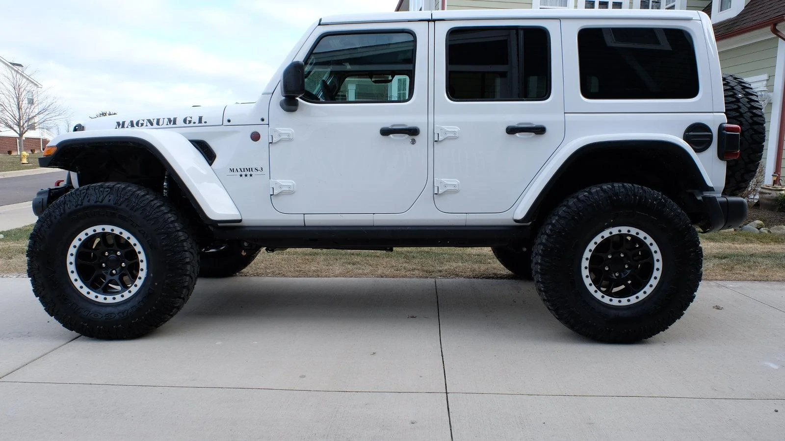Jeep Wrangler JL Maximus Monster F1443945-C844-48B3-8BCA-3725B82E3387