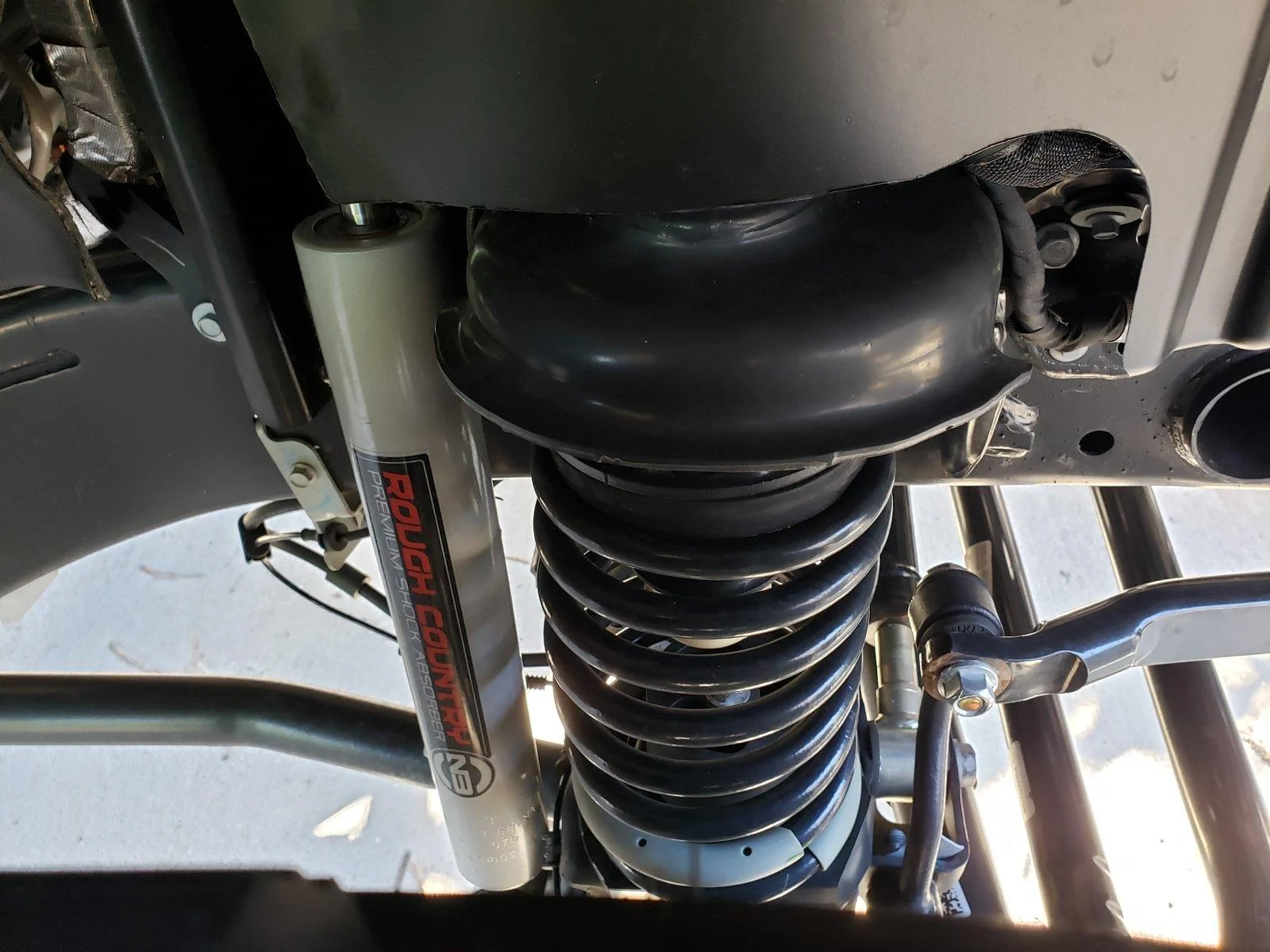 Jeep Wrangler JL Shock Mount/Suspension 20190111_093153