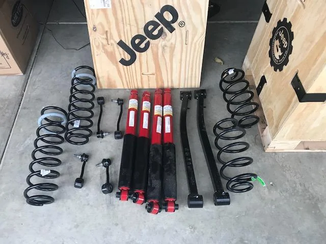 Jeep Wrangler JL MOAB Edition JL Club Thread lift1