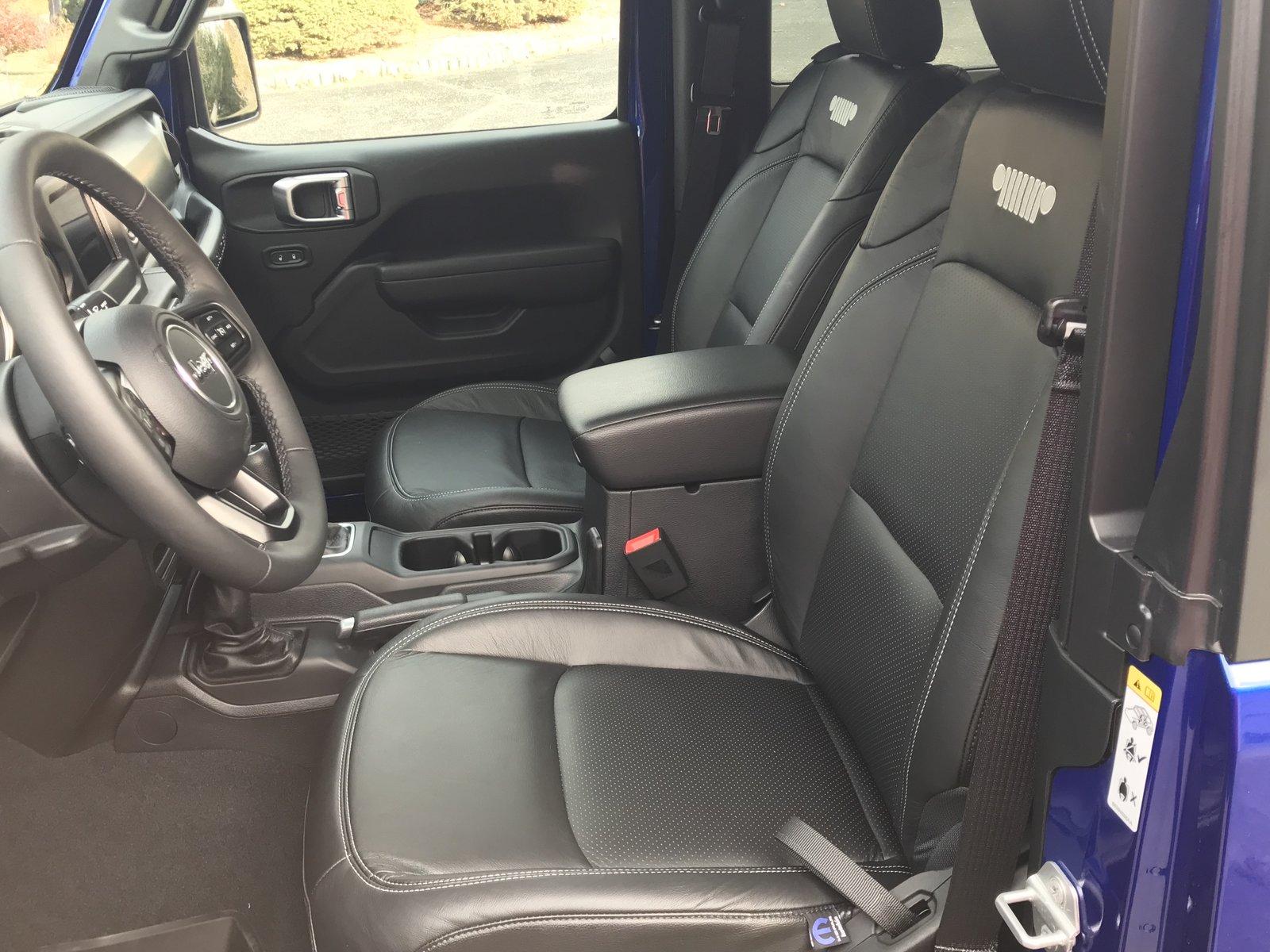 Jeep Wrangler JL Perforated Leather Seats Information b53YsZZQSuquzJmygV40uw