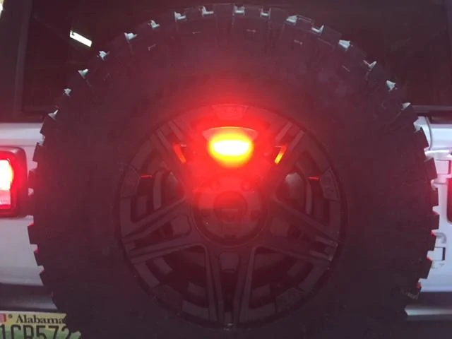 Jeep Wrangler JL Relocated CHMSL (3rd center brake light) IMG_0109
