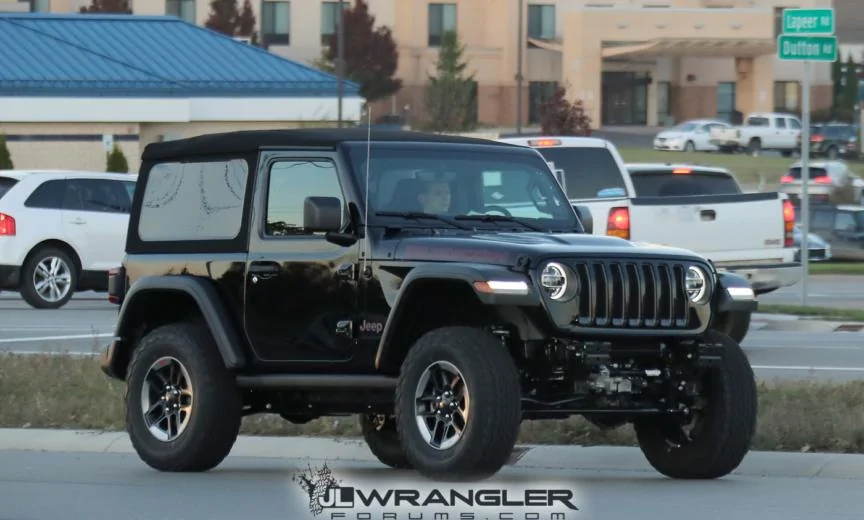 Jeep Wrangler JL Cheapest JL yet? Base Sport models... Rubicon_Softop_002-864x520