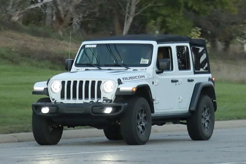 Jeep Wrangler JL Cheapest JL yet? Base Sport models... 2018-jl-wrangler-rubicon-unlimited