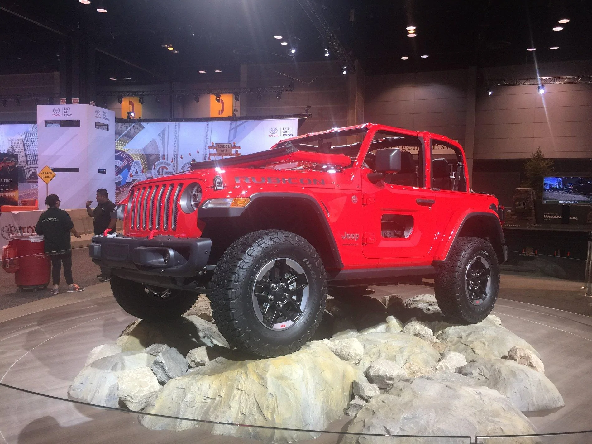 Jeep Wrangler JL Chicago Auto Show 47B62CE7-C072-449F-BD3D-46E5CA1297BD
