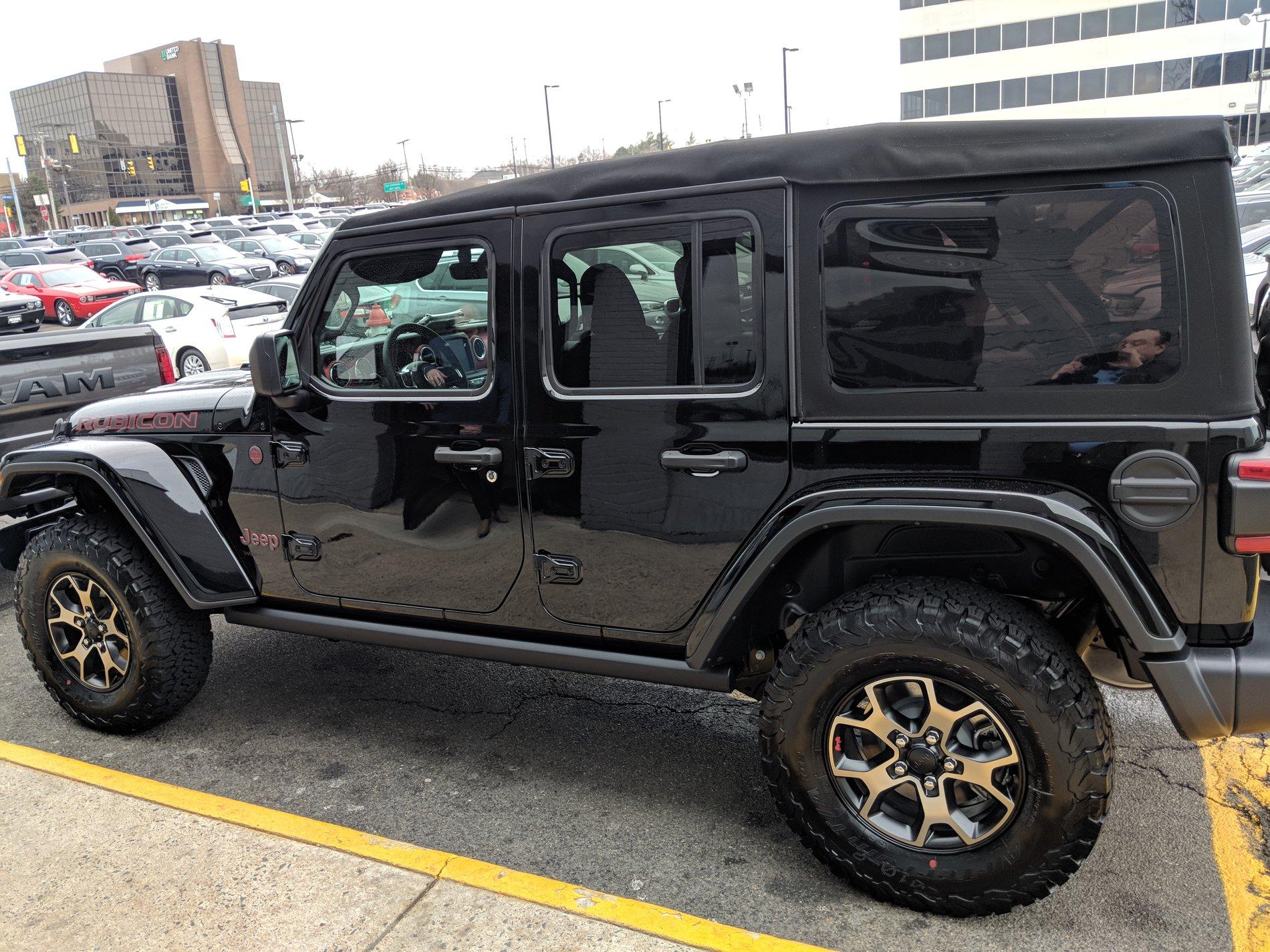 Jeep Wrangler JL ORDER TRACKING for your Jeep Wrangler MVIMG_20180210_102424
