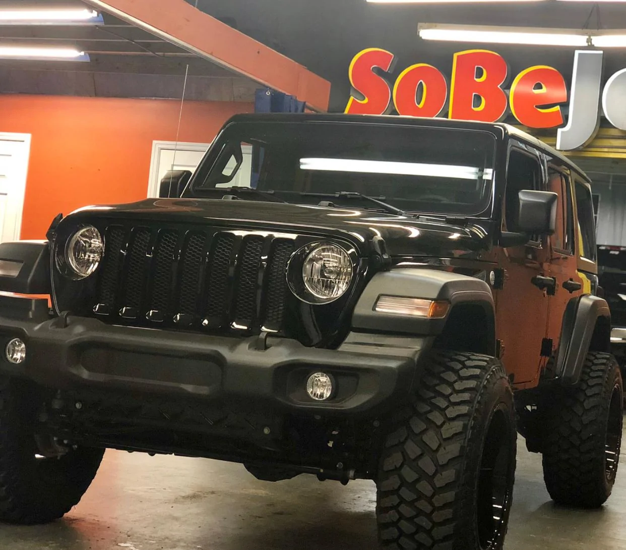 Jeep Wrangler JL 35" and 37" JL pics with lift kit 5D16E313-A02E-40BF-8F76-DCFE3114A741