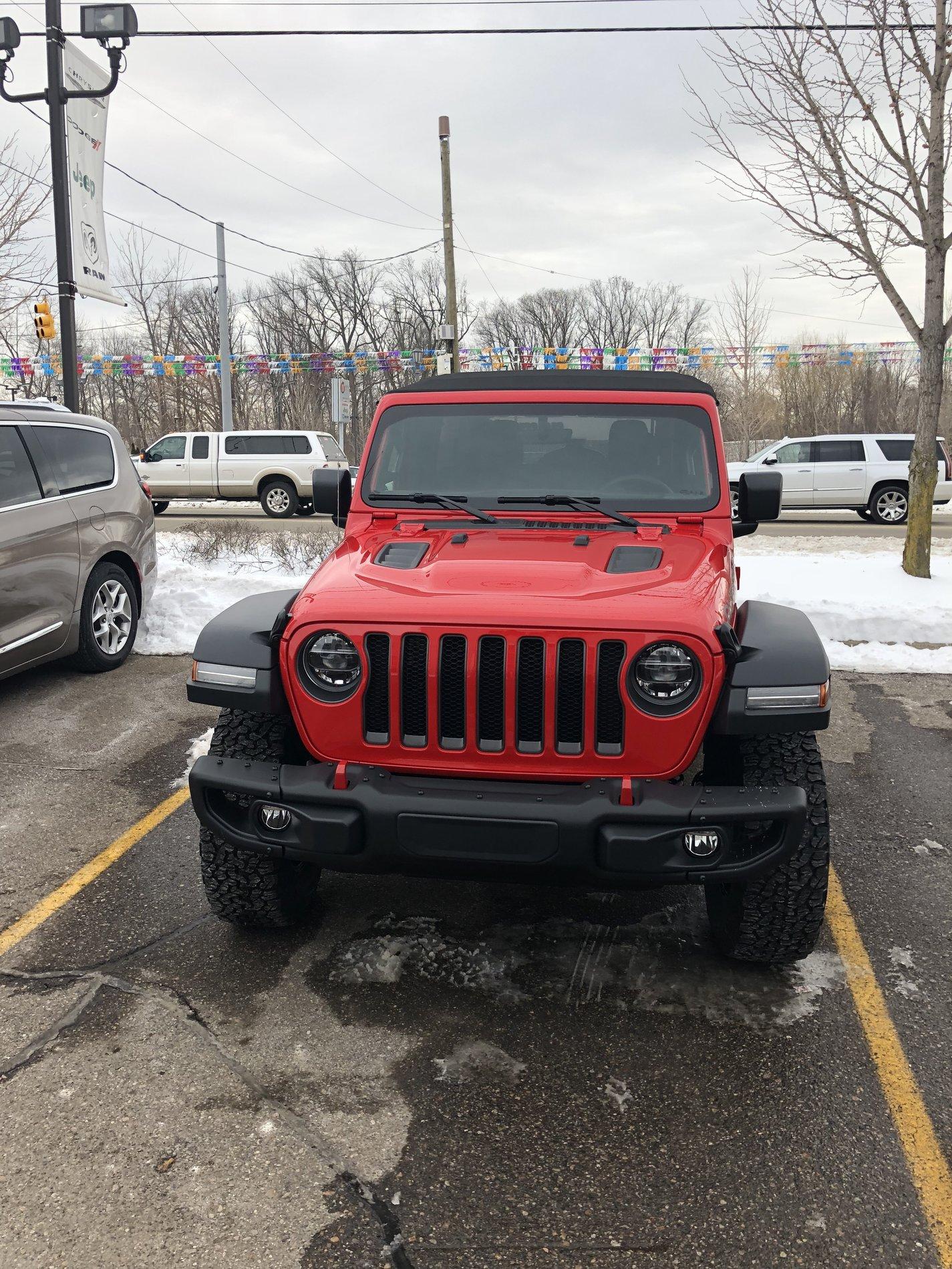 Jeep Wrangler JL Show off your Delivered JL Here! 94A51FBC-4C8F-407A-A5C7-21F87EE4D686