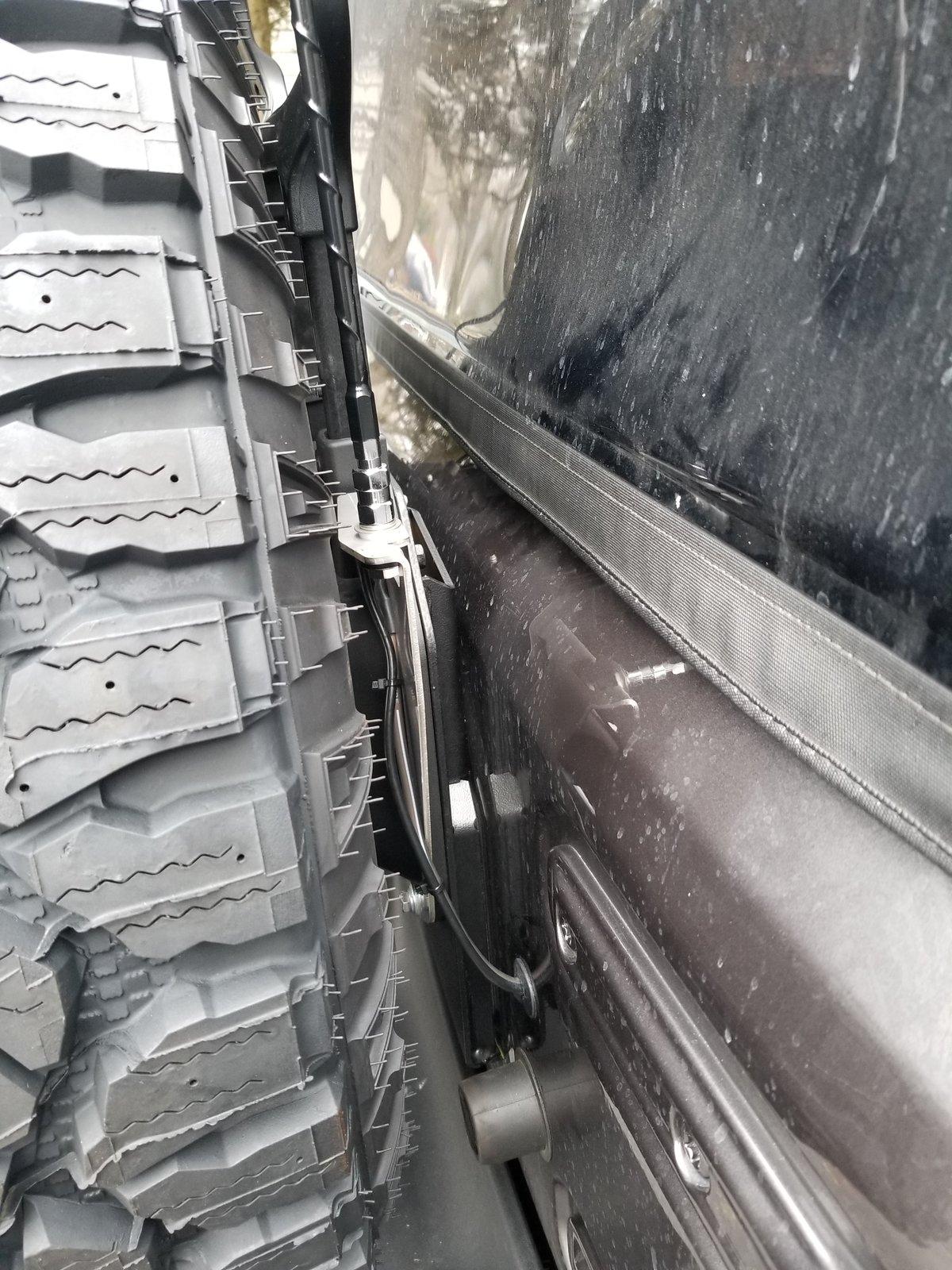 Jeep Wrangler JL Where are you mounting your CB? 20190116_143939
