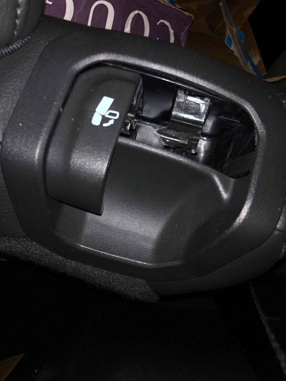 Jeep Wrangler JL Seat fold down lever broke IMG_1439