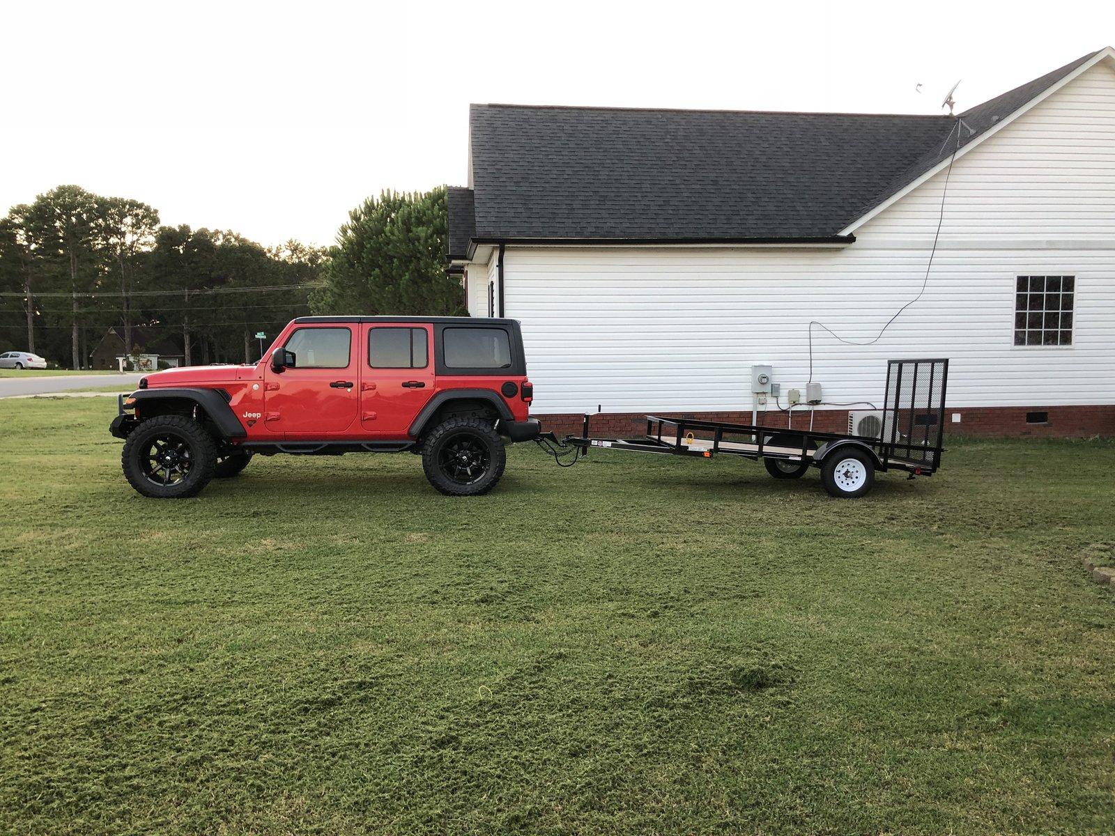 Jeep Wrangler JL Towing a utility trailer 0IPTzLRHR0mHJxFLQffWo