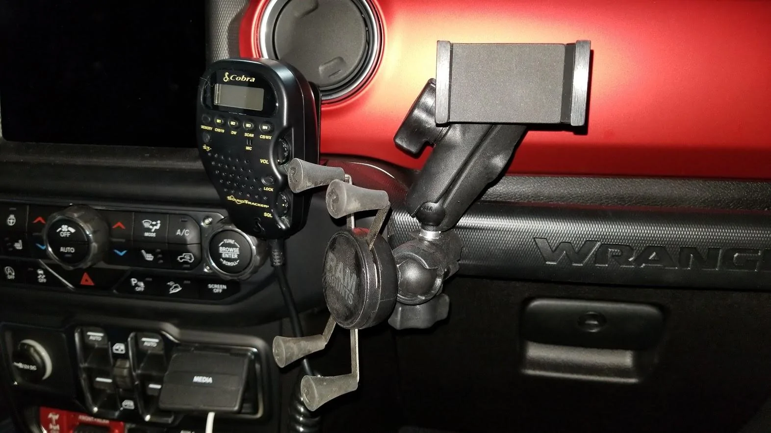 Jeep Wrangler JL Ram Mount for Passenger Grab Handle 20190121_113027