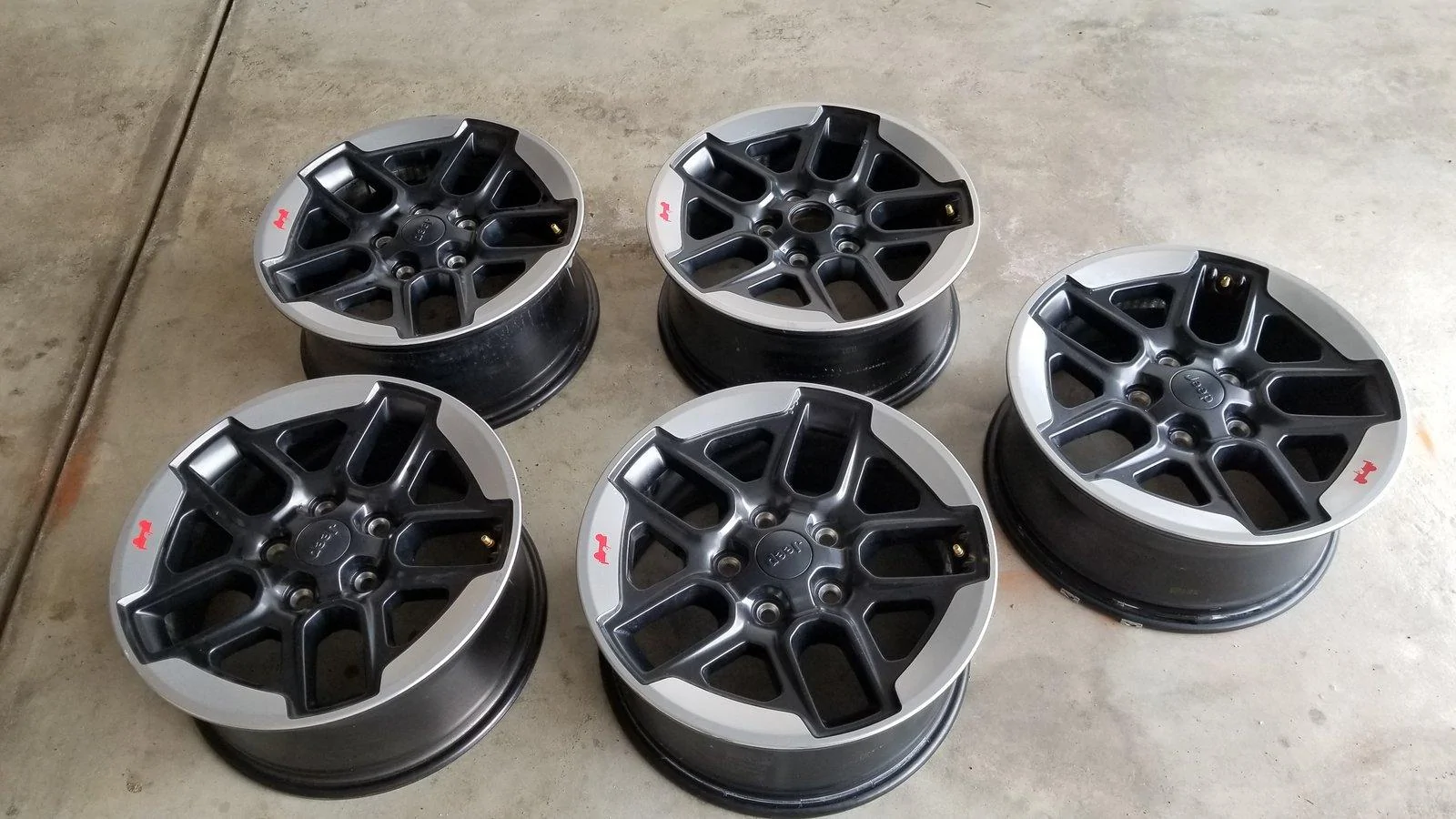 Jeep Wrangler JL (5) Upgrade Rubicon Wheels! 20190121_124615