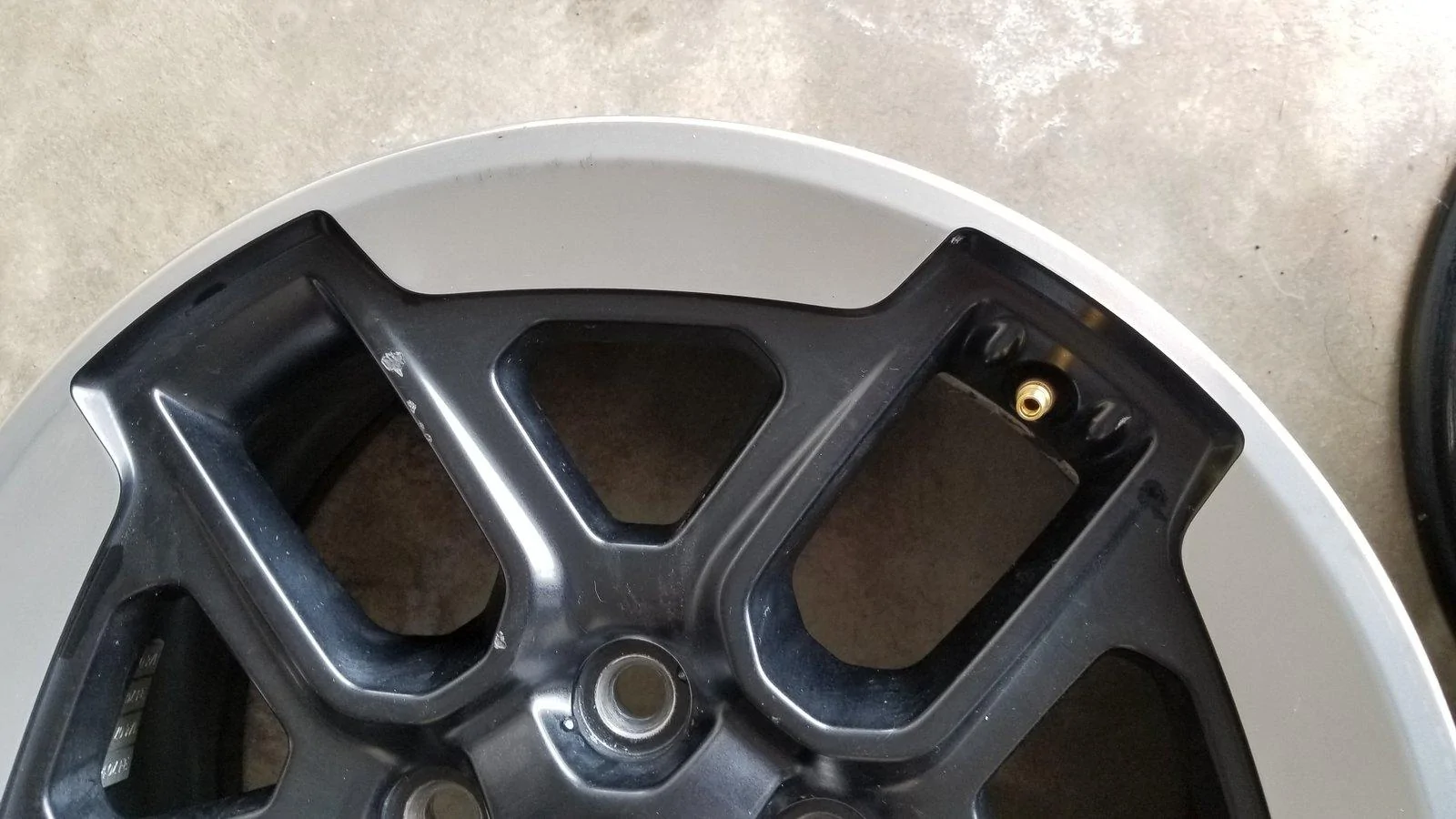 Jeep Wrangler JL (5) Upgrade Rubicon Wheels! 20190121_124643