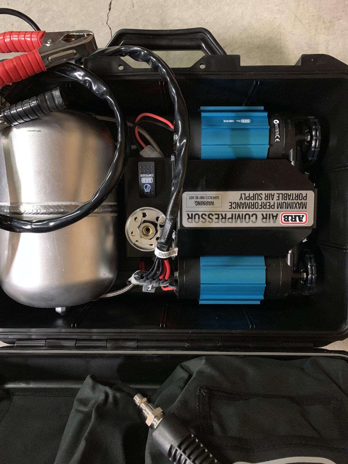 Jeep Wrangler JL ARB 12v air compressor $500 638E1452-A985-4D8A-8FF8-763F5A109103