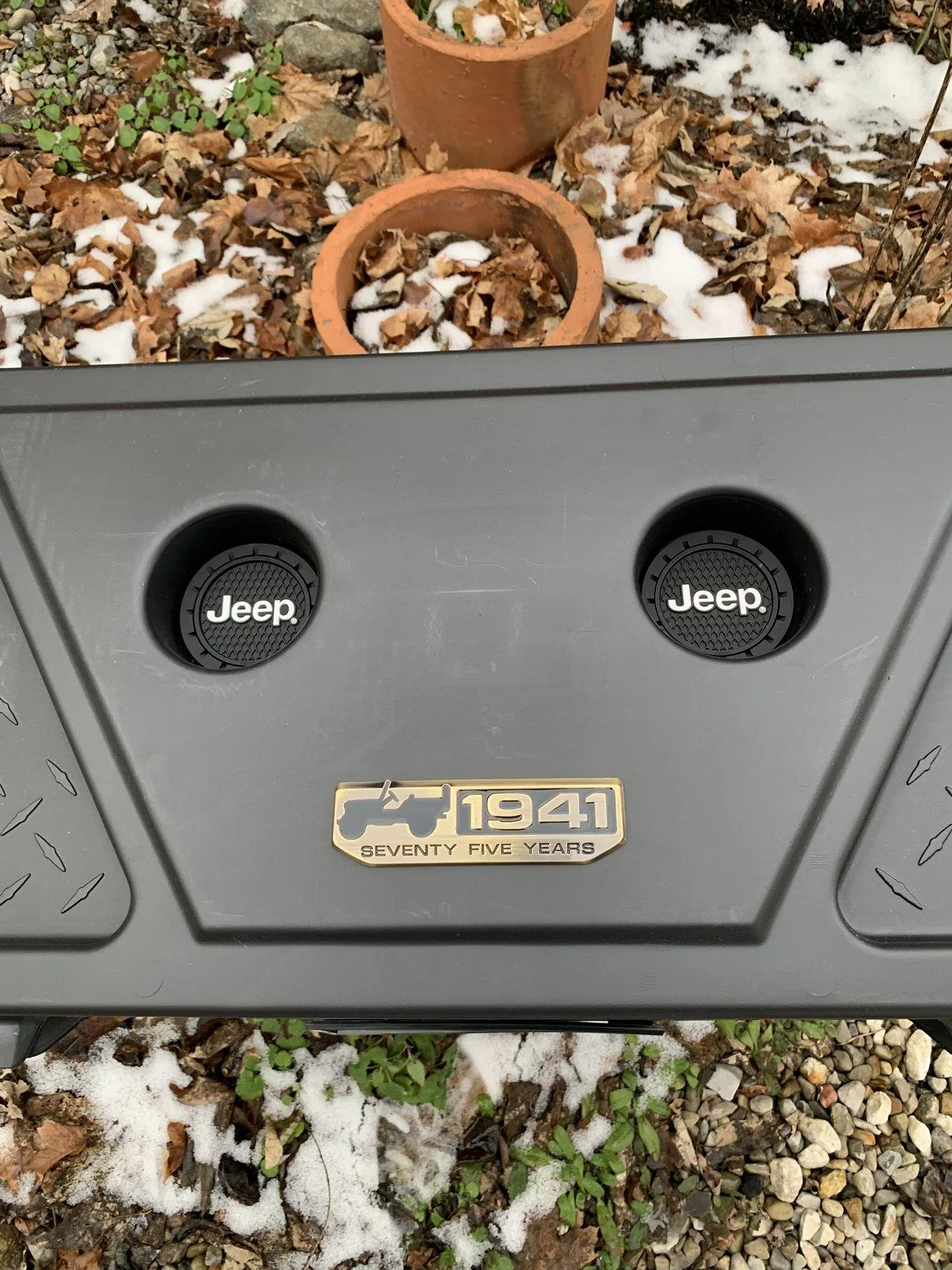 Jeep Wrangler JL 2 Door storage solutions 88211939-ED5E-4F51-9818-49BC761C9131