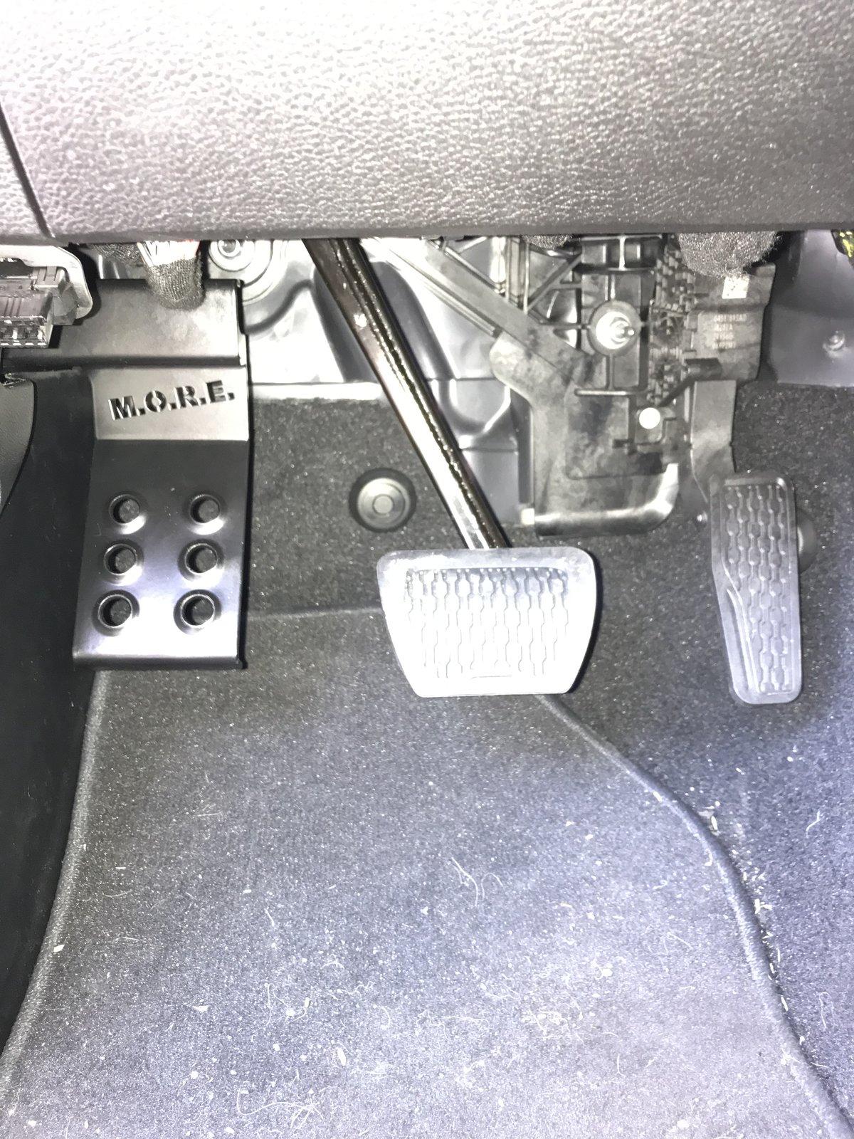 Jeep Wrangler JL M.O.R.E. Dead Pedal install tip 461377F3-7D30-4EB8-B34E-2AB95DB2DEB0
