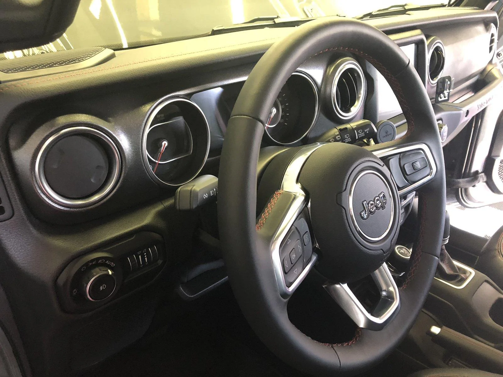 Jeep Wrangler JL Show off your DIY painted dash 099C100C-EBA8-46FF-912A-22C6A6227DEE