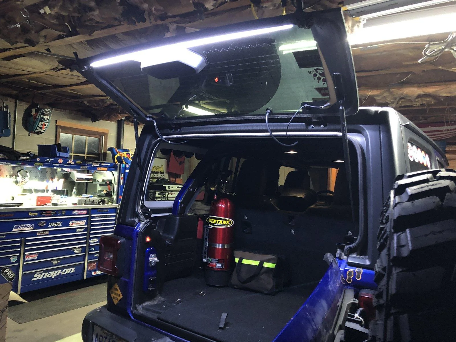 Jeep Wrangler JL Brawlee Liftgate Light Install. FEF8CB38-EF1D-4492-BD25-05979CC231AC