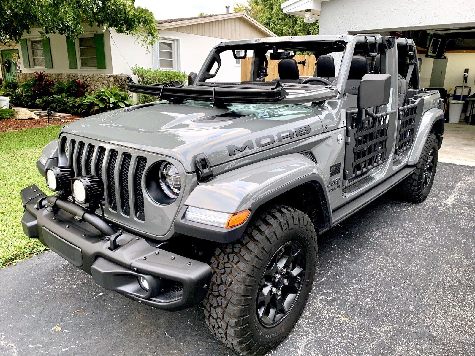 Jeep Wrangler JL Does anyone actually fold the windscreen down?  I don't get it... B5033197-BC8C-4EA9-A4F2-0E03DD0DADF3