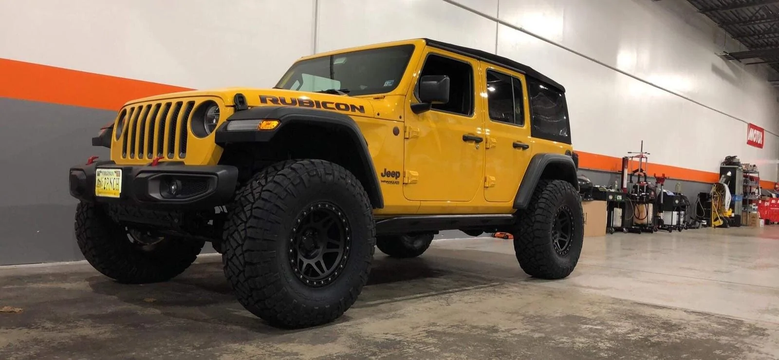 Jeep Wrangler JL JL Rubicon on Method Wheels...let's see em! 841NHoq