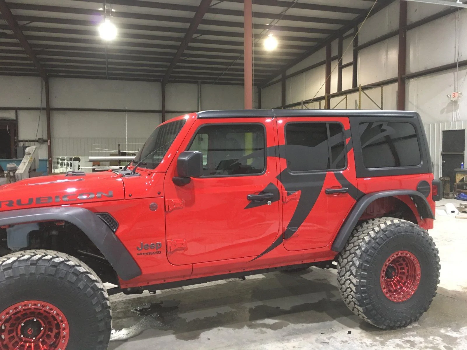 Jeep Wrangler JL R3 is headed to KOH 94888577-9950-40EE-9DE7-31B564728753
