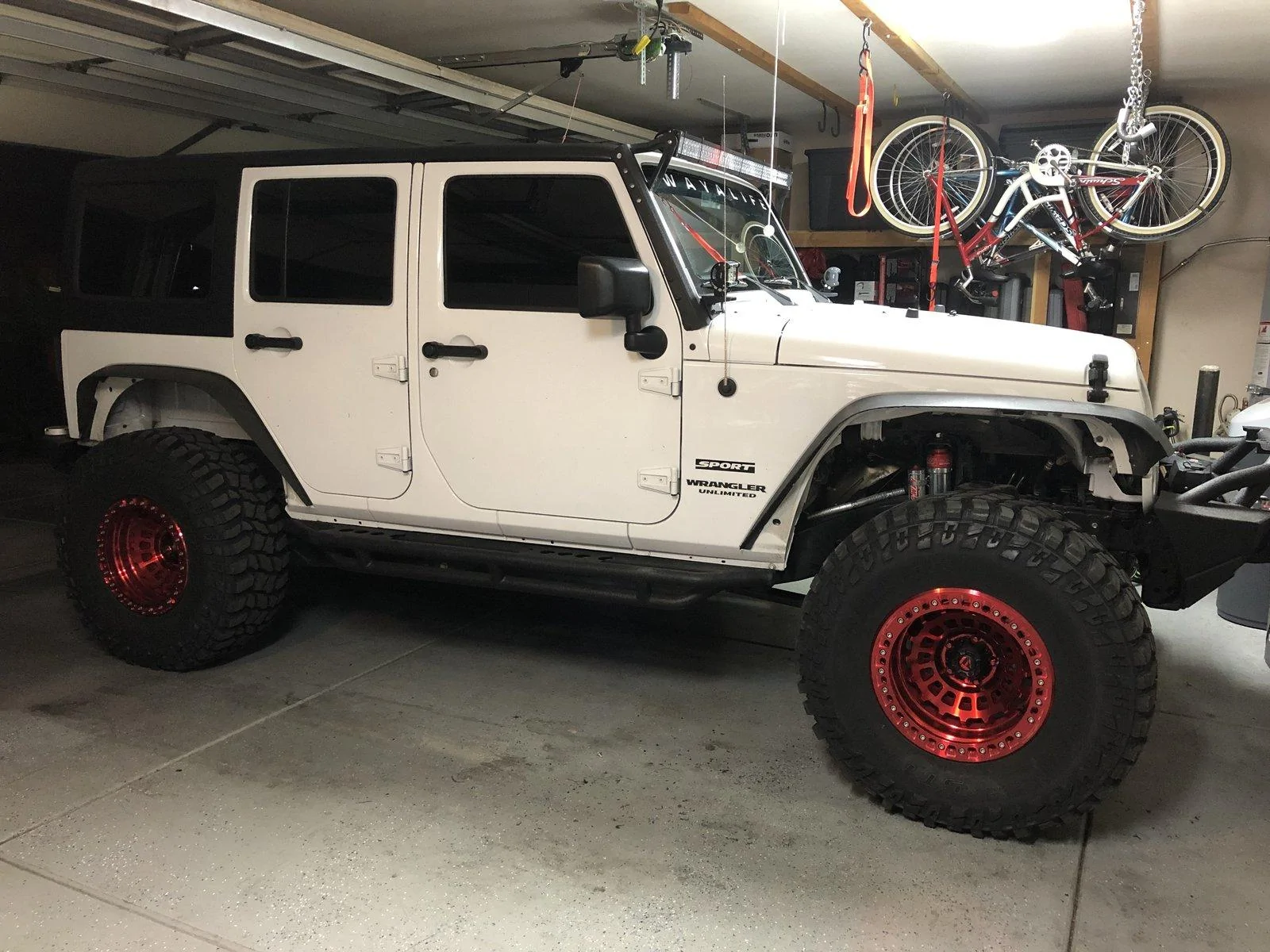 Jeep Wrangler JL Red Fuel Zephyr Beadlocks? F15A3559-13F6-4291-AA67-6D4A595FF0F9