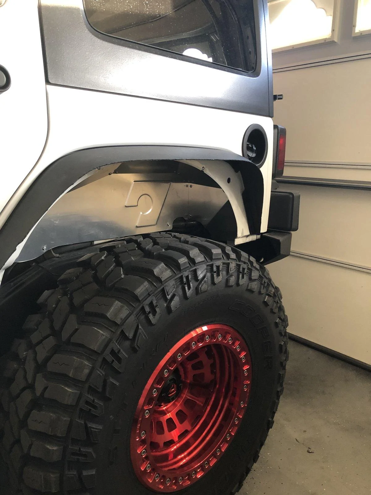 Jeep Wrangler JL Red Fuel Zephyr Beadlocks? 2F56CCA0-EFC0-4545-A1F4-C09F808BE5DD
