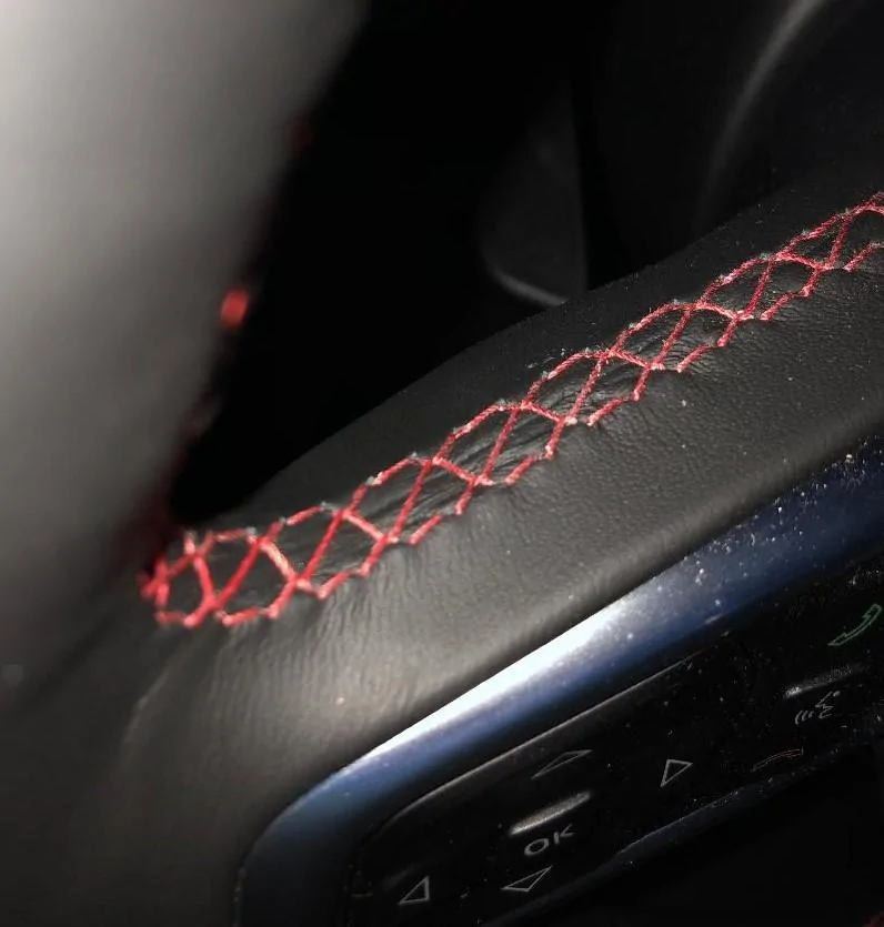 Jeep Wrangler JL Jeep Steering Wheel Stitching Issue?? wheel