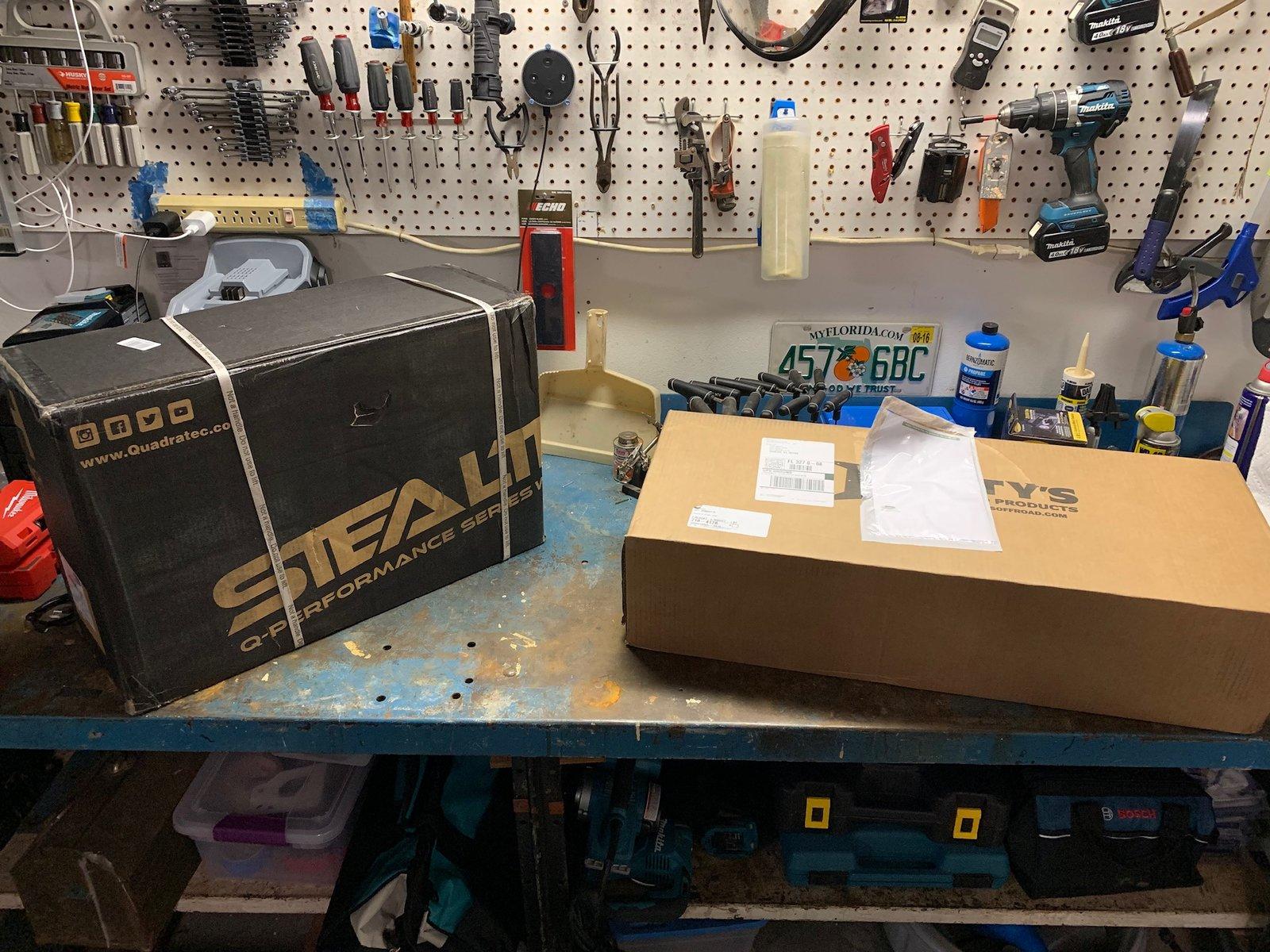 Jeep Wrangler JL Quadratec stealth installed BDC005AF-F4C2-4FE4-9C7F-259887E17CDC