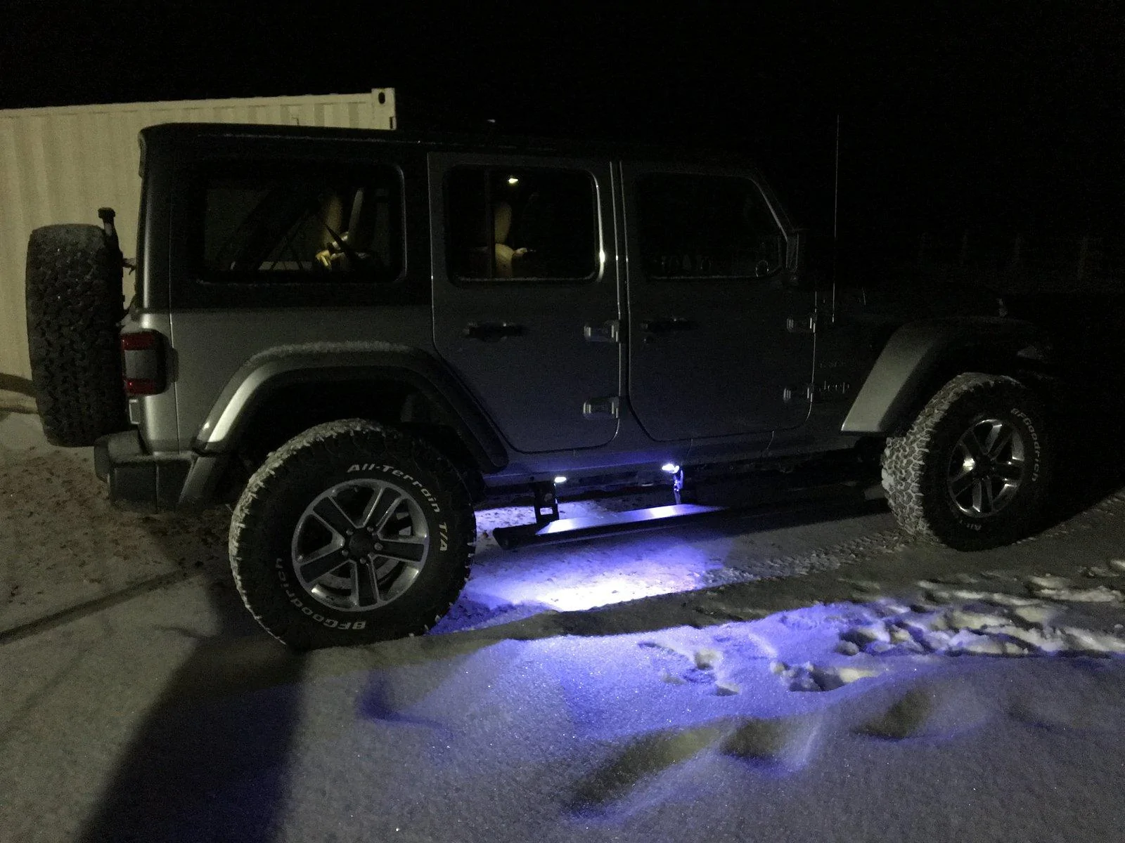 Jeep Wrangler JL AMP Research Running Boards A144CE49-A05F-434A-9BE9-2D79E9849A4D