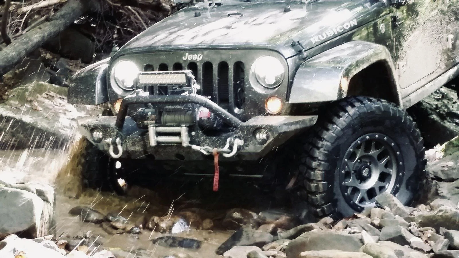 Jeep Wrangler JL With or without bull bar 21BEDAB0-CBF3-4B1C-88BF-703D86FCAAA7
