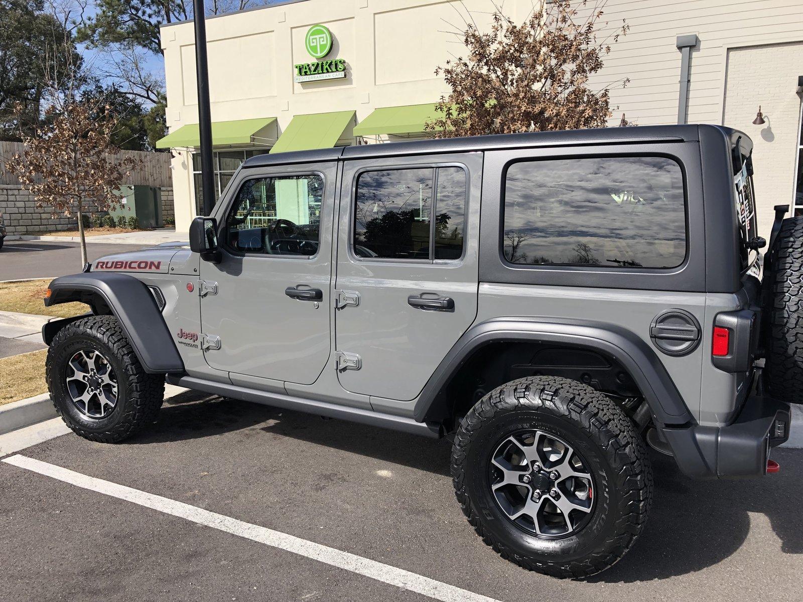 Jeep Wrangler JL Finally! 9D877A17-CC86-4B40-A129-CD0727EA0D5F