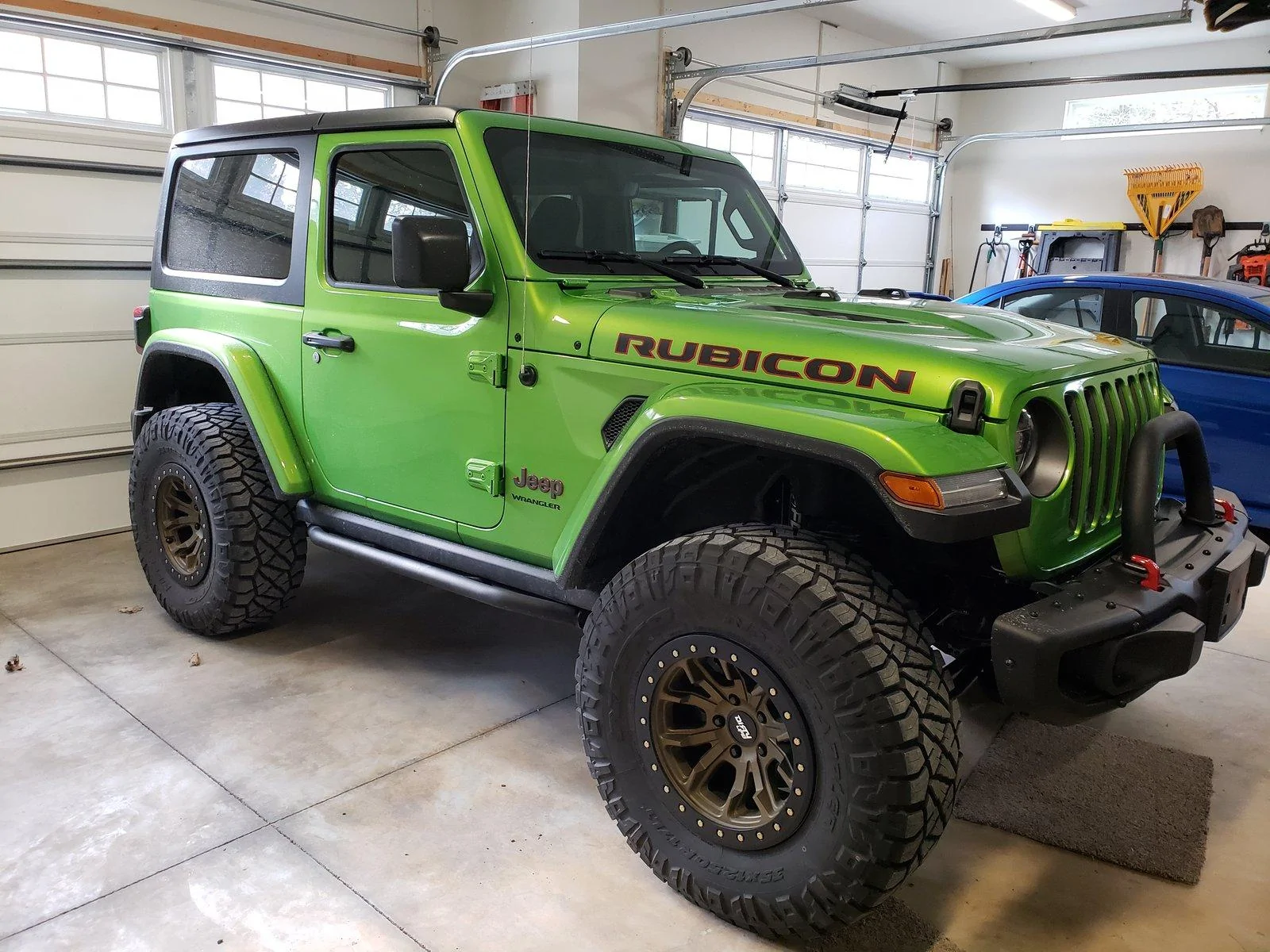 Jeep Wrangler JL Bronze Wheels on JL? 20190129_124411