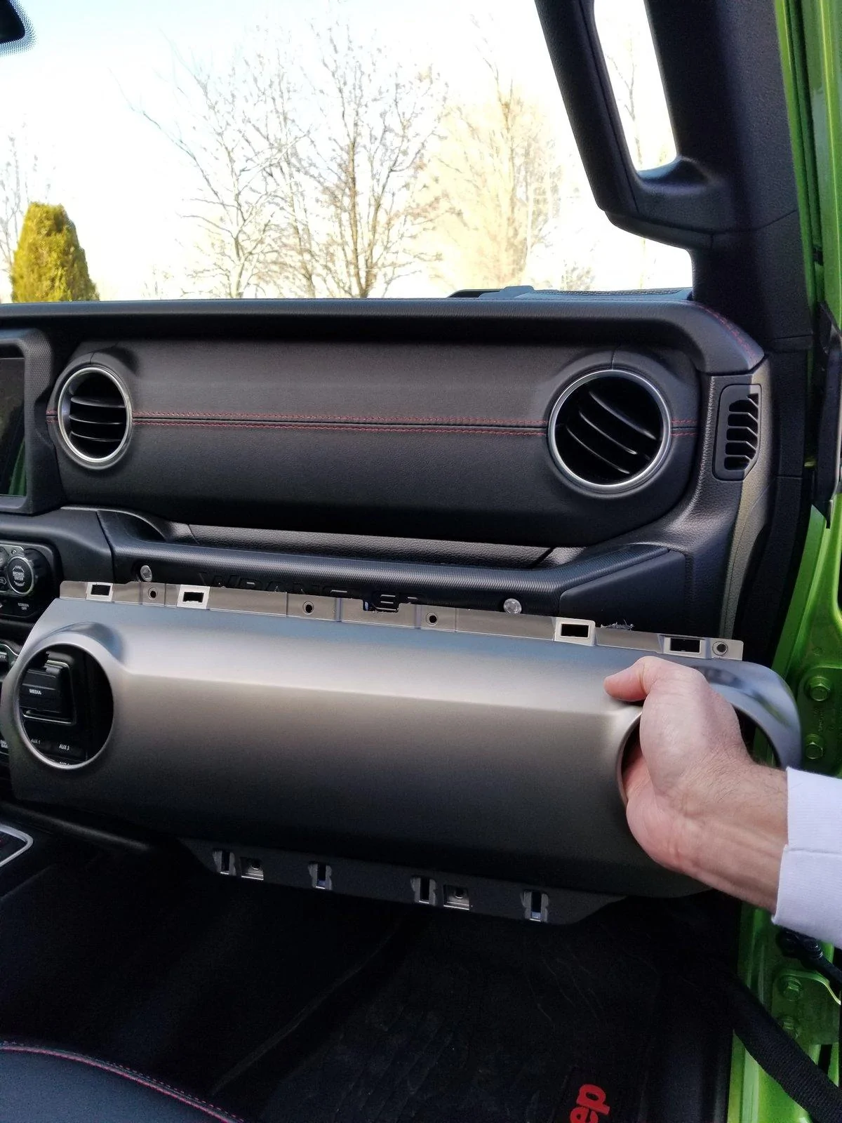 Jeep Wrangler JL The Leather Dash Option PassSideRedLeather