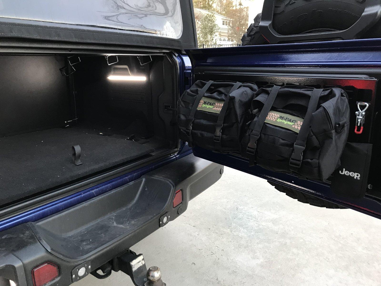 Jeep Wrangler JL Springtail folding tailgate table 3AD643F1-EA3E-4742-A527-846317CF27D3