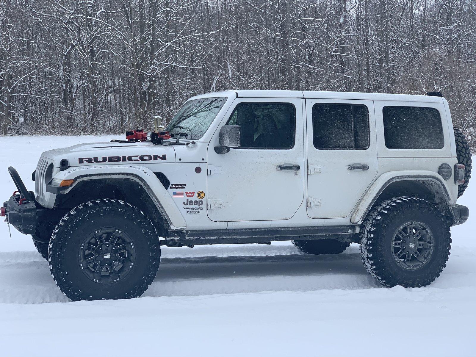 Jeep Wrangler JL Jeeps in Snow... post pics. 46B3BA7F-64DF-45FC-B0AD-4F6E521D0EA9