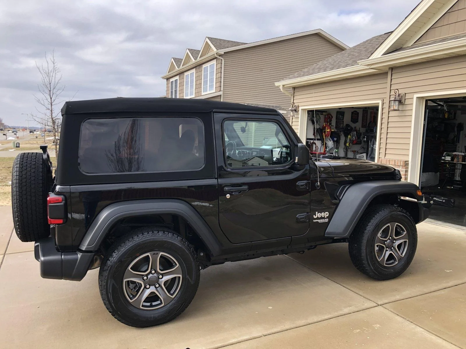 Jeep Wrangler JL Introductions & Welcome Thread 👋 F5CBC99B-DC7A-4152-9D57-D0BDB3E0B7F7