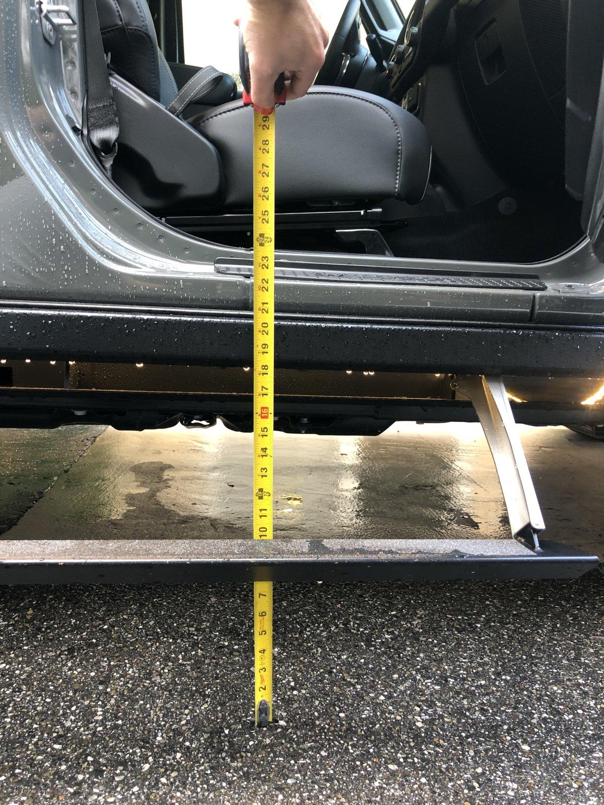 Jeep Wrangler JL Rock Slide Engineering slider steps D770D32B-B2C4-4EFE-BFFD-128C9B67BAF0