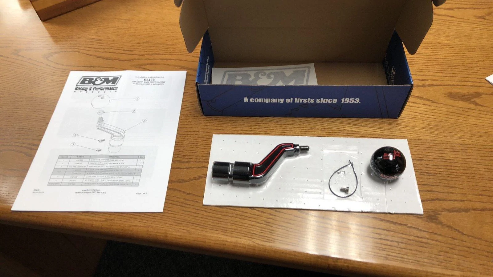 Jeep Wrangler JL B&M T-case shift handle installed BM1