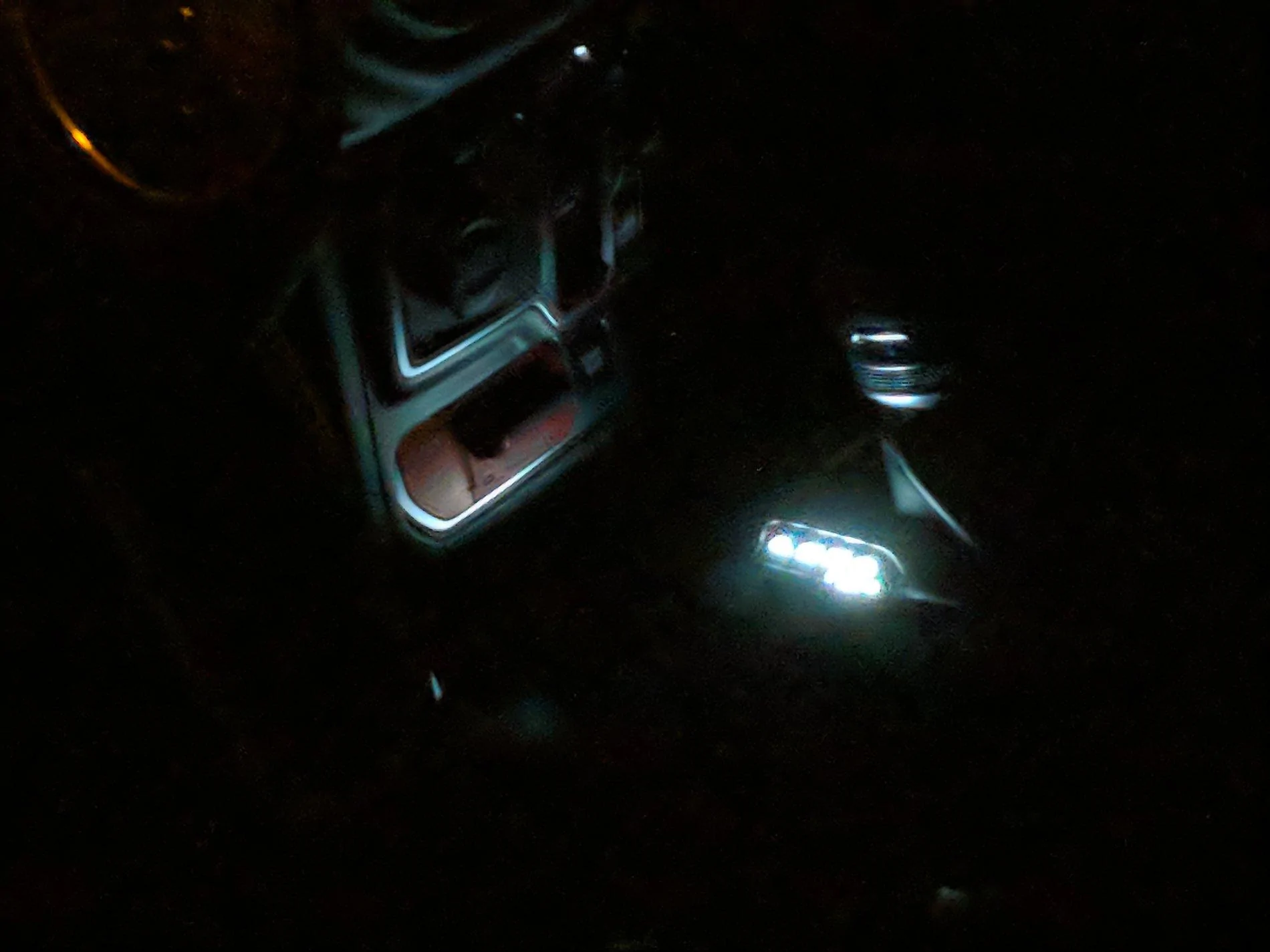 Jeep Wrangler JL PRND Shifter Lights Always on? MVIMG_20180215_202846