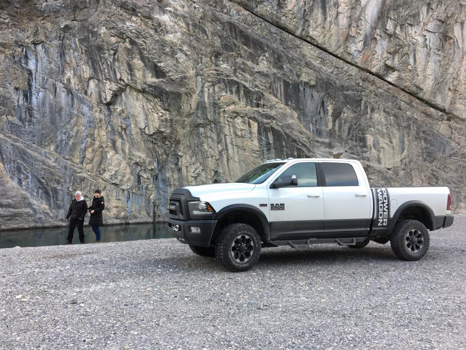 Jeep Wrangler JL Wrangler VS. Tacoma? power wagon