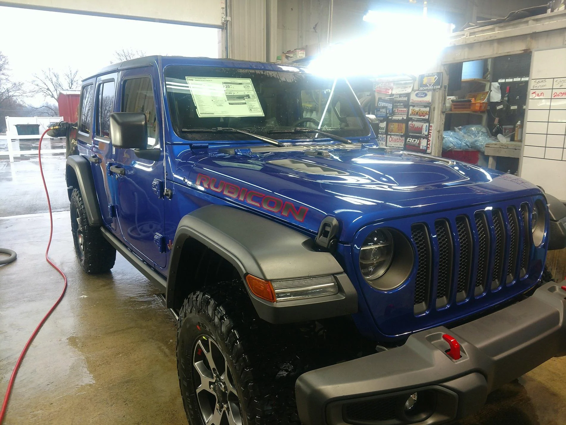 Jeep Wrangler JL First Look - Ocean Blue JLU IMG_20180219_160744003 - Copy