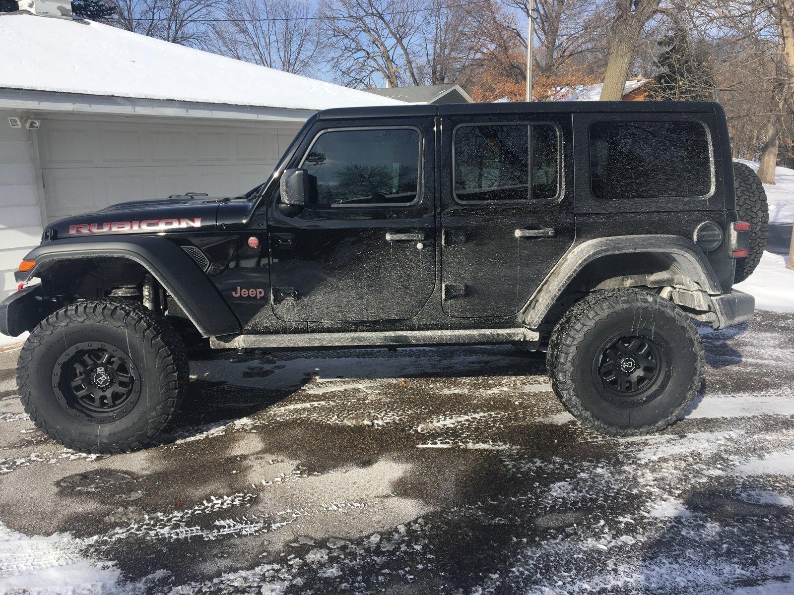 Jeep Wrangler JL 35" Duratrac or KO2 18825E8B-32B2-4FBD-939C-0E94DB237C84