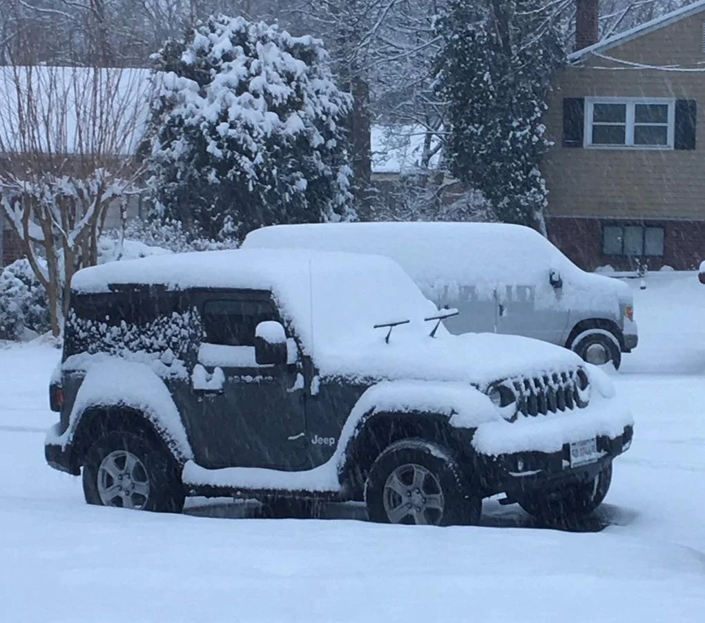 Jeep Wrangler JL Jeeps in Snow... post pics. SnowStingGrey