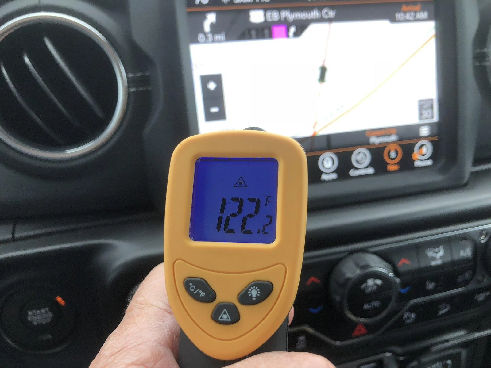 Jeep Wrangler JL How Hot Does Your Touchscreen Get? B32E1881-A8F8-46EE-926D-909D39A74ADF