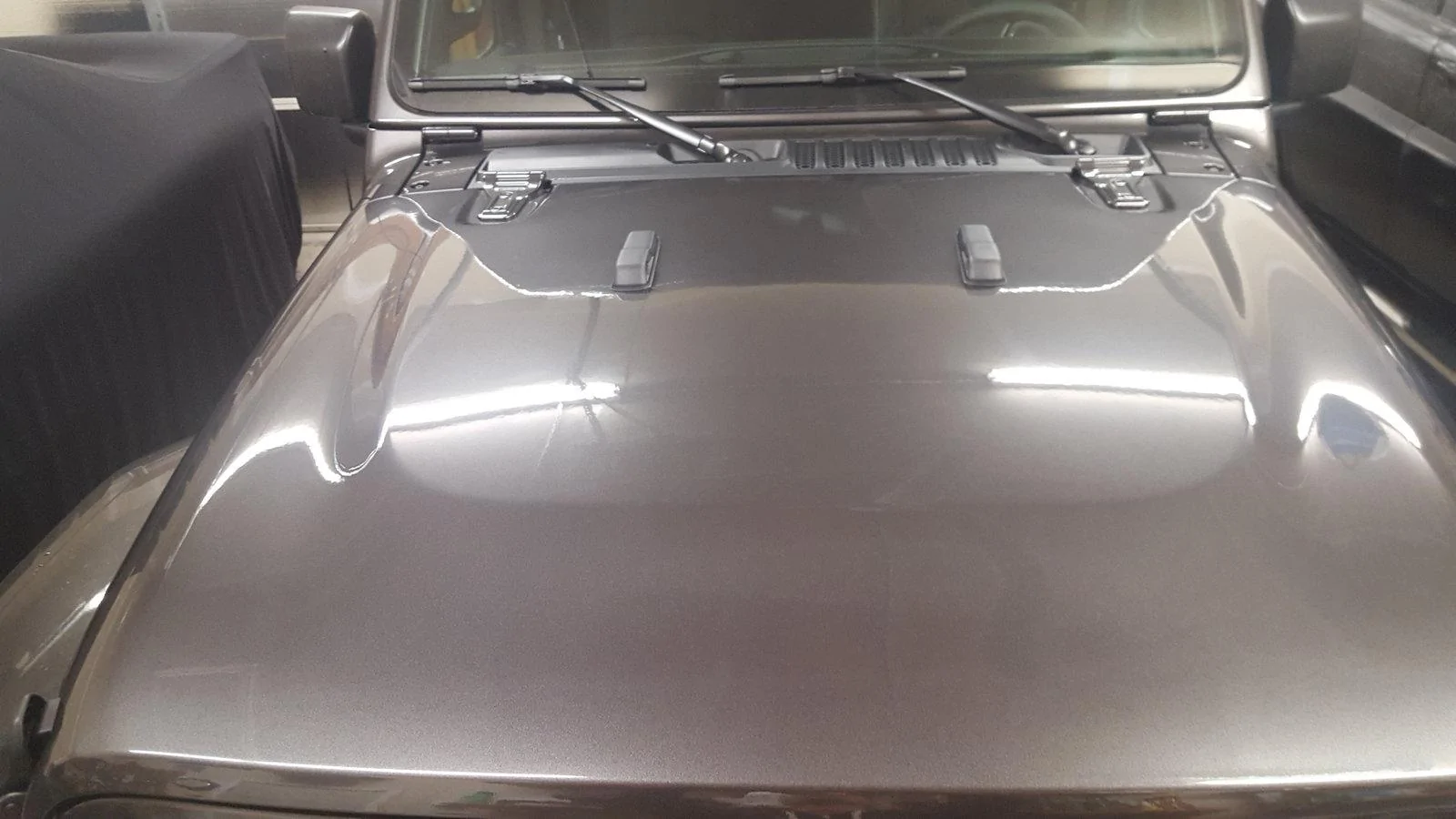 Jeep Wrangler JL Blacked out emblems 20190218_112536