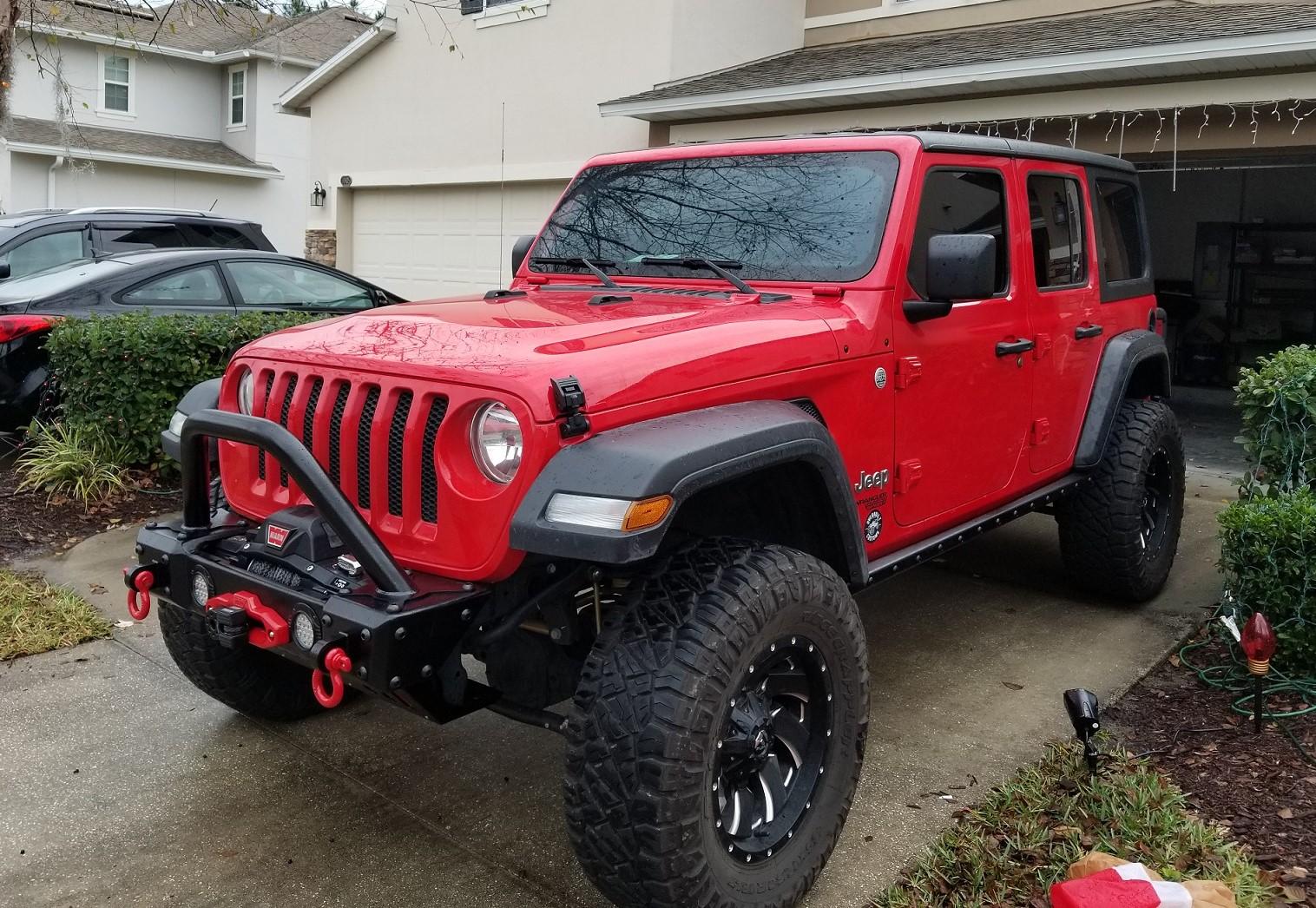 Jeep Wrangler JL BFG KM3 or Dick Cepek EC Jp (2)
