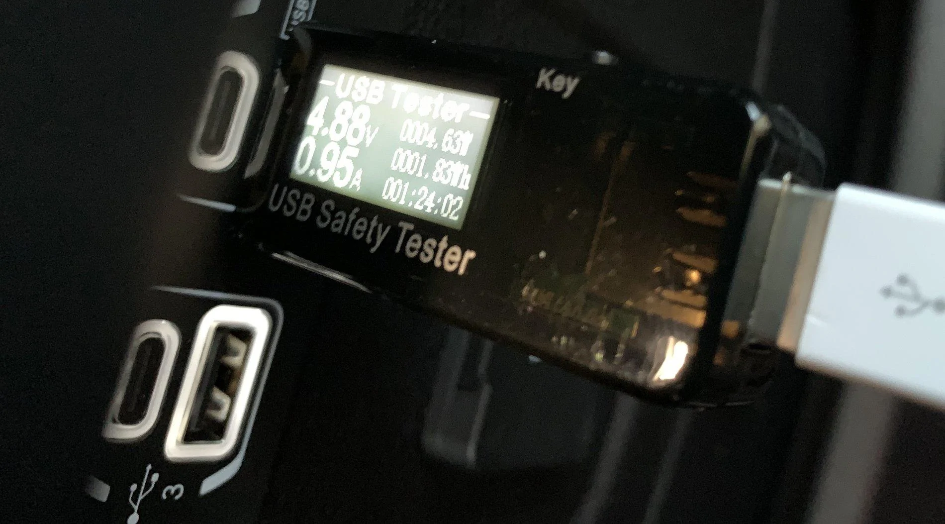 Jeep Wrangler JL Console USB Charging- weak? DD674CBB-8043-4B67-8F71-18E2FBB62E06