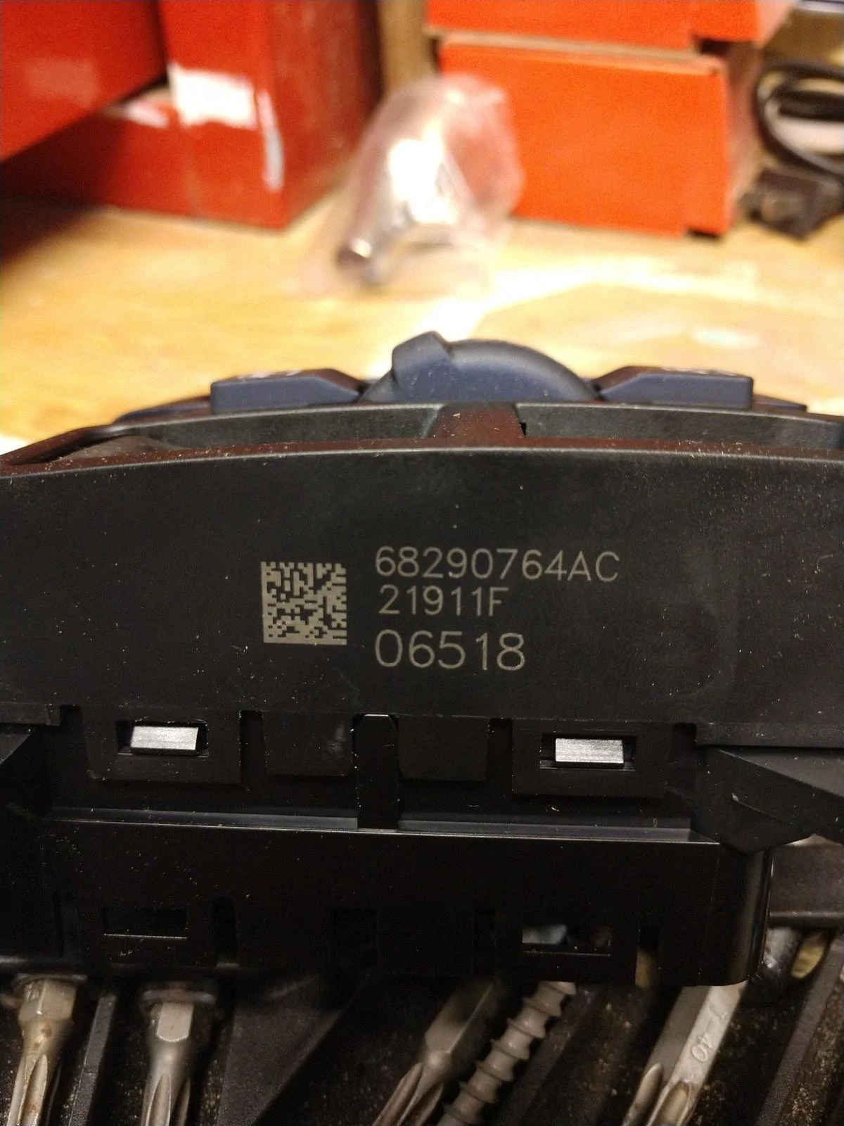 Jeep Wrangler JL Window Auto up modification IMG_20190223_193625692