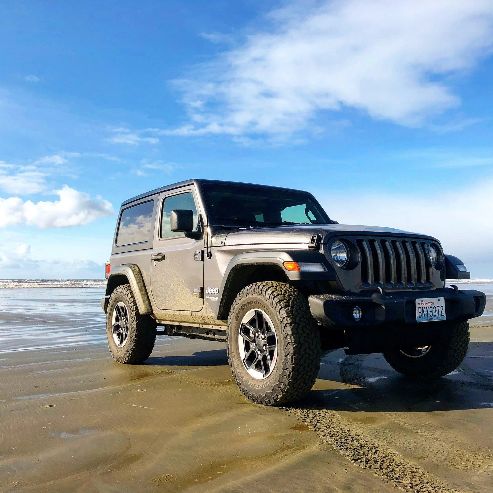 Jeep Wrangler JL Granite Crystal Metallic - 50 Shades of Grey C4D70062-34F4-469B-B51E-439341FCFDCD